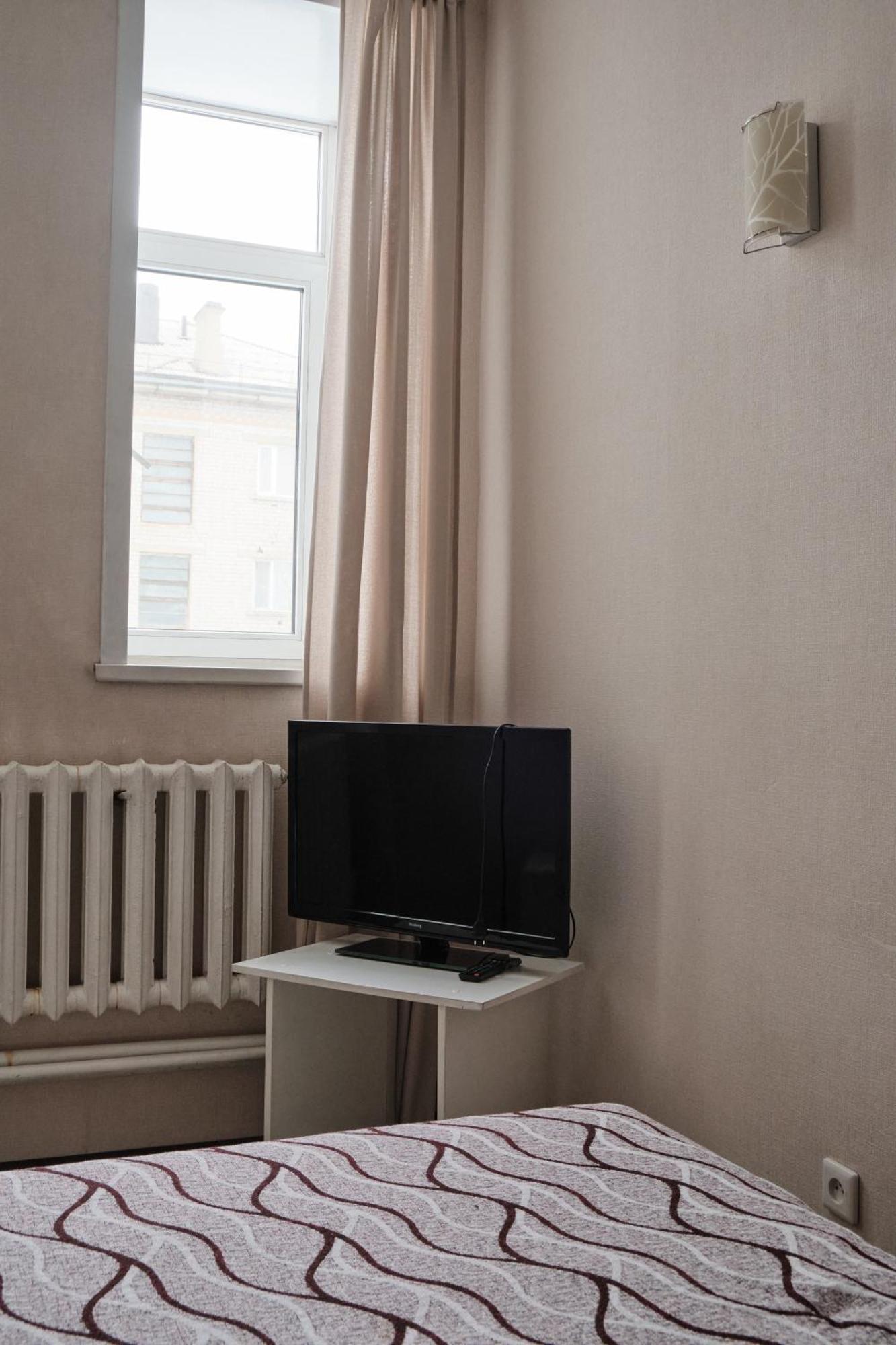 Hotel Europa Szemej Kültér fotó