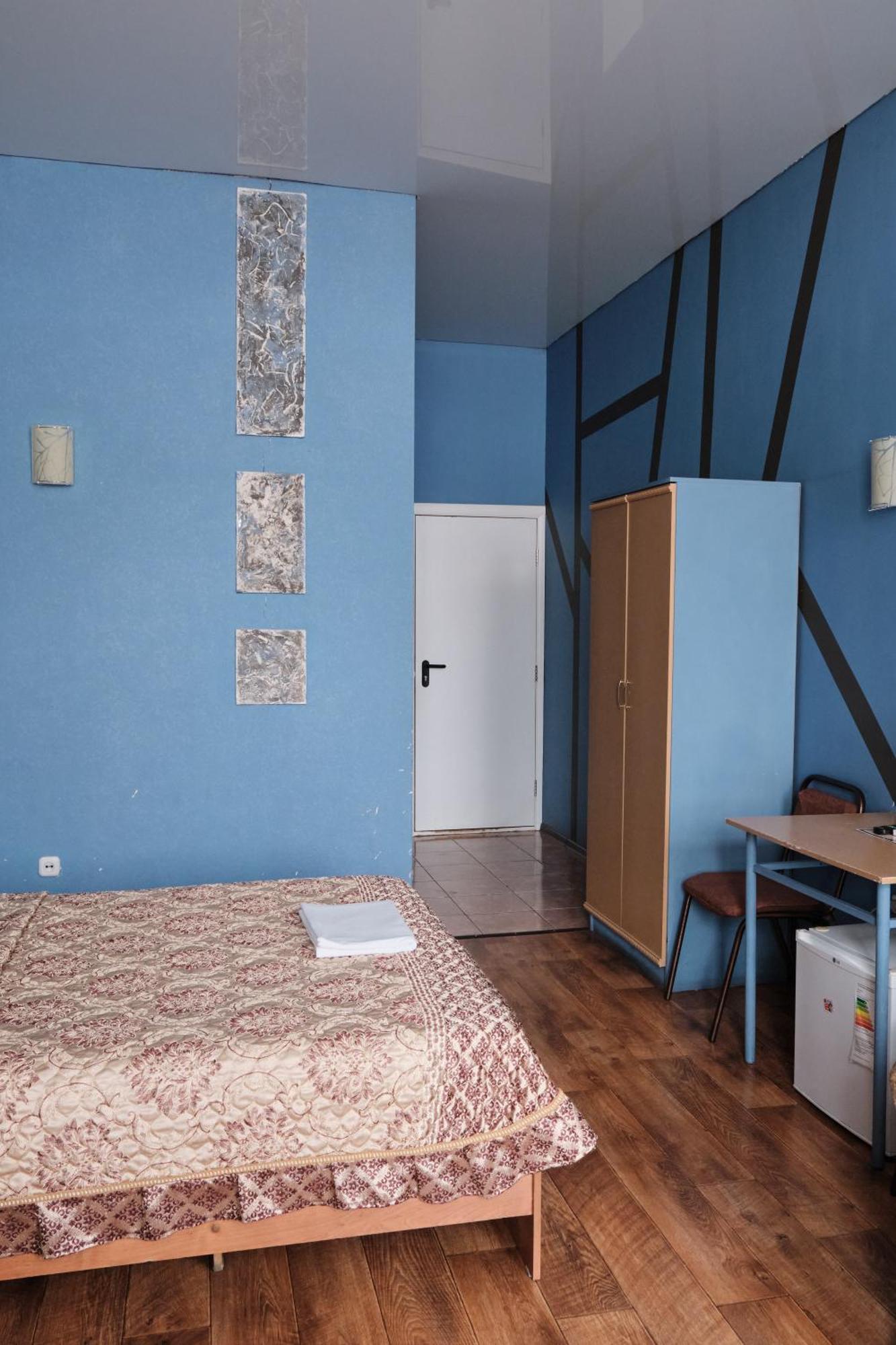 Hotel Europa Szemej Kültér fotó